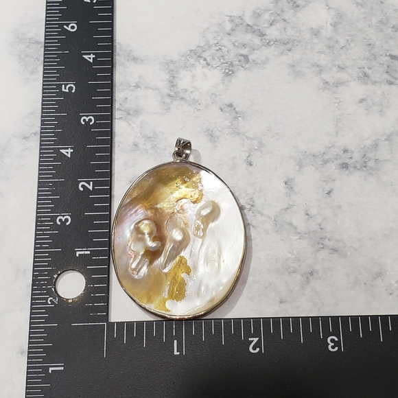 Shell Pendant!!! - Picture 4 of 8